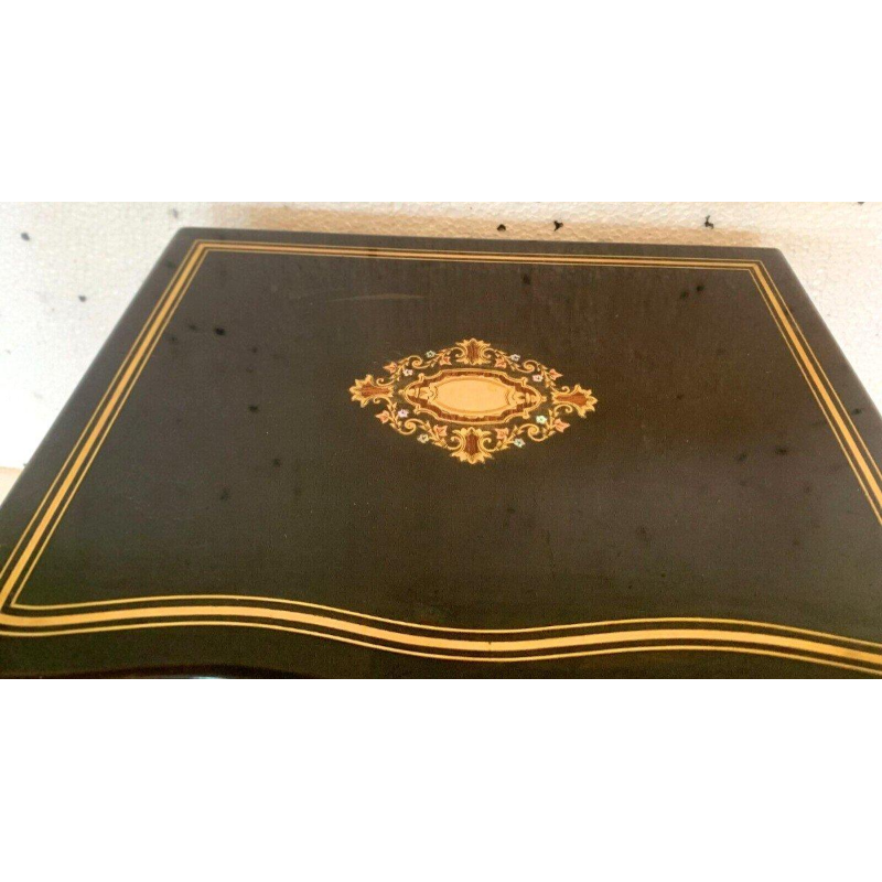 Cave à liqueur complète en marqueterie Boulle, coffret Napoléon III, XIXᵉ siècle