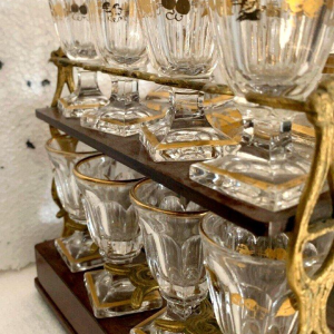 Cave à liqueur complète en marqueterie Boulle, coffret Napoléon III, XIXᵉ siècle