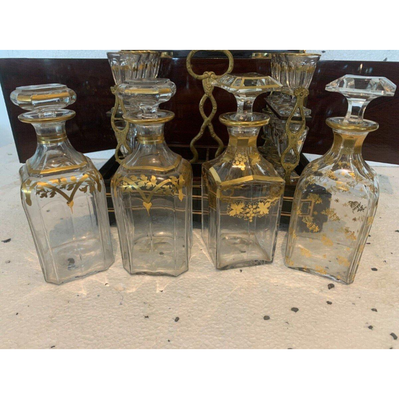 Complete drankkast met Boulle-marqueterie, in Napoleon III-stijl, 19e eeuw.