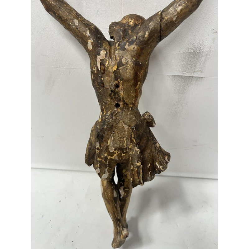 Christ en bois sculpté et doré, XIX siècle