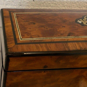 Napoleon III period thuya burl glove box, Boulle marquetry, 19th century