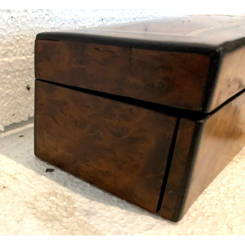 Napoleon III period thuya burl glove box, Boulle marquetry, 19th century