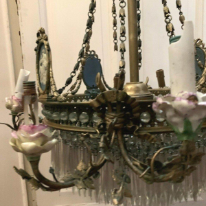 Louis XVI chandelier, bronze - Wedgwood porcelain - crystal pendants, 19th century