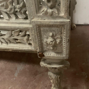 Kleine opengewerkte gietijzeren sofa/bank, 20e eeuw