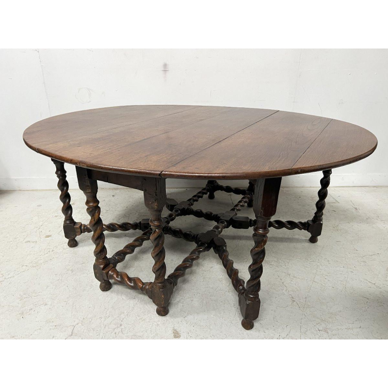 Belangrijke Gateleg massief eikenhouten tafel met twee bladen, 19e eeuw