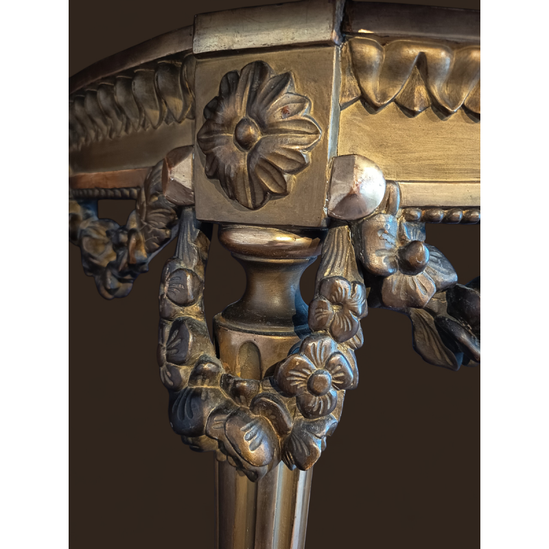 Petite console Louis XVI en bois doré, fin XIXe s