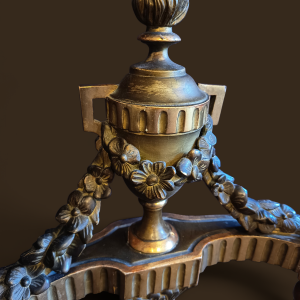 Petite console Louis XVI en bois doré, fin XIXe s