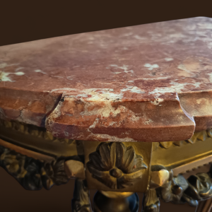 Petite console Louis XVI en bois doré, fin XIXe s