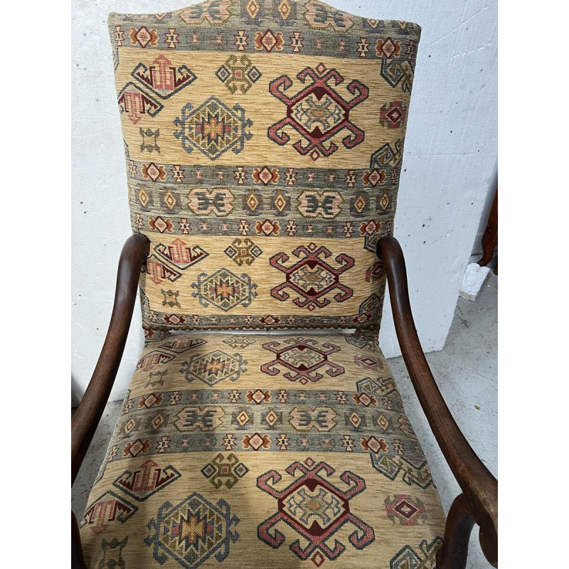 Suite de quatre fauteuils de style Louis XIII à hauts dossiers, XXe siècle